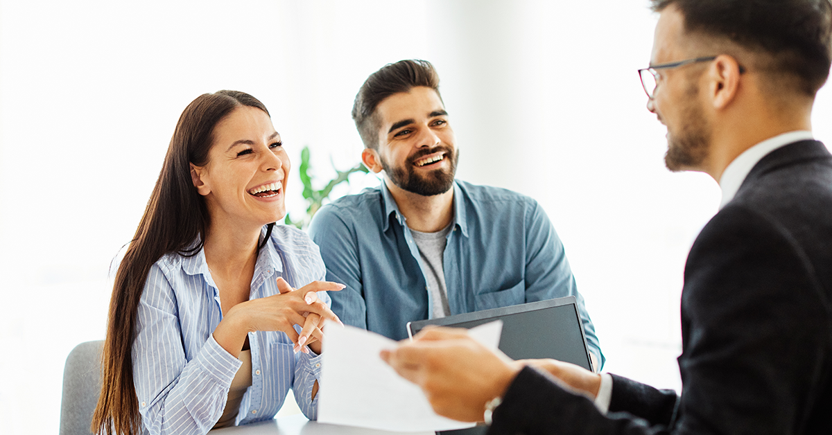 couple meeting with a banker