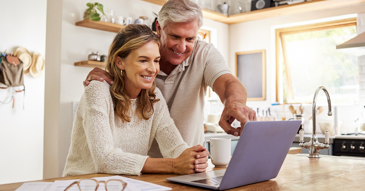 couple looking at a laptop
